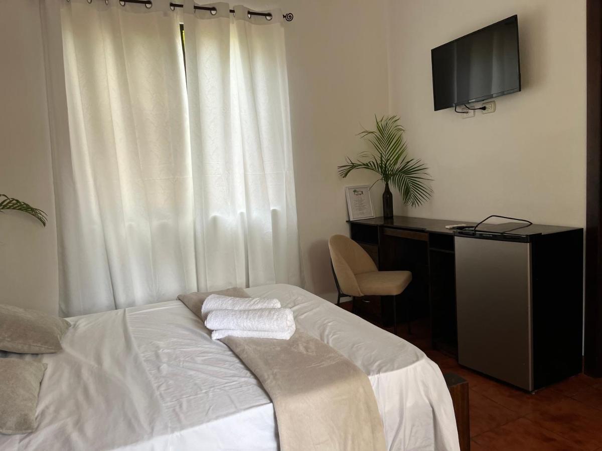 Bed and Breakfast La Jungla Каррильо Экстерьер фото