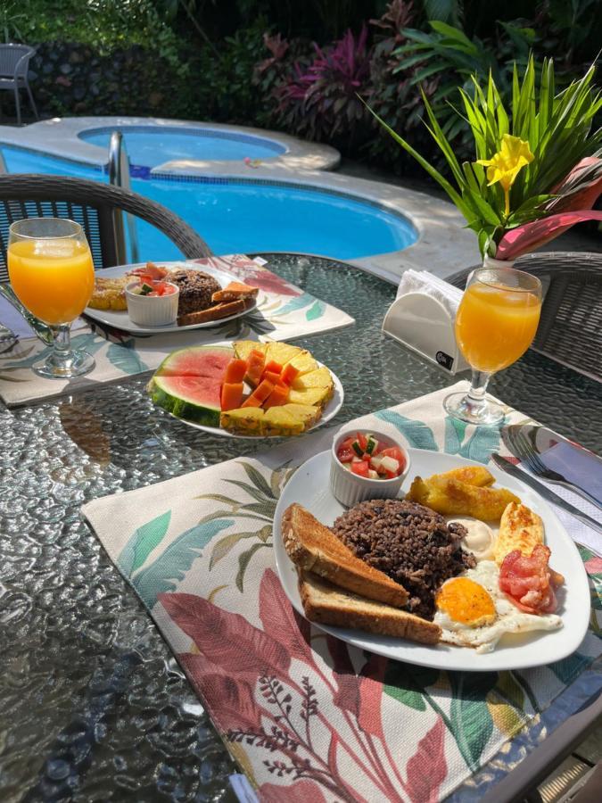 Bed and Breakfast La Jungla Каррильо Экстерьер фото
